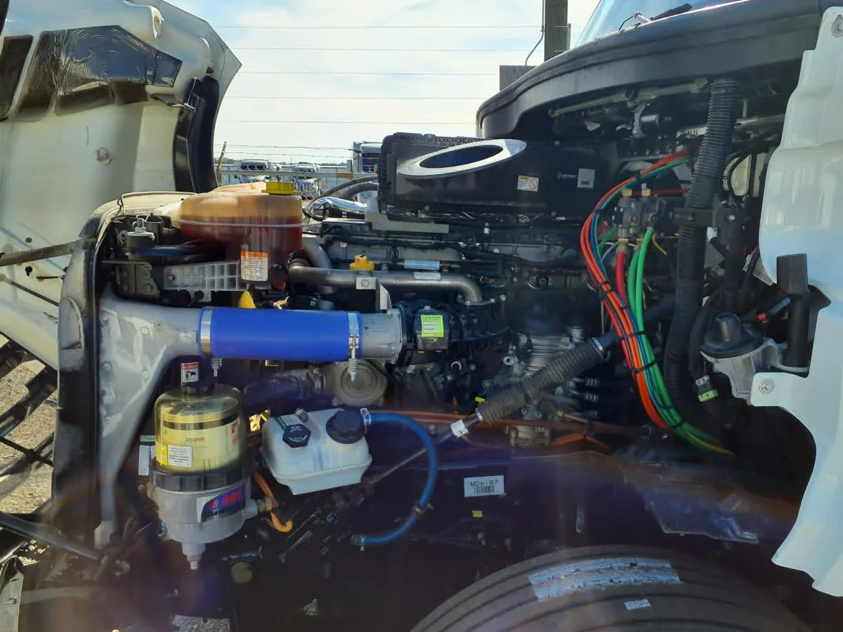 2020 Freightliner Cascadia in Birmingham, AL — photo 8