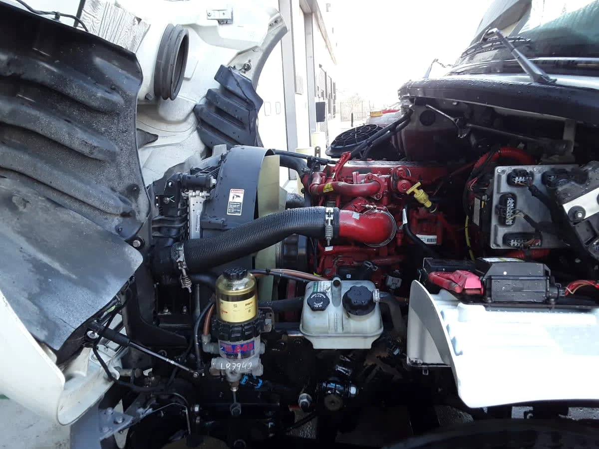 2020 Freightliner M2 106 in Kansas City, MO — photo 9