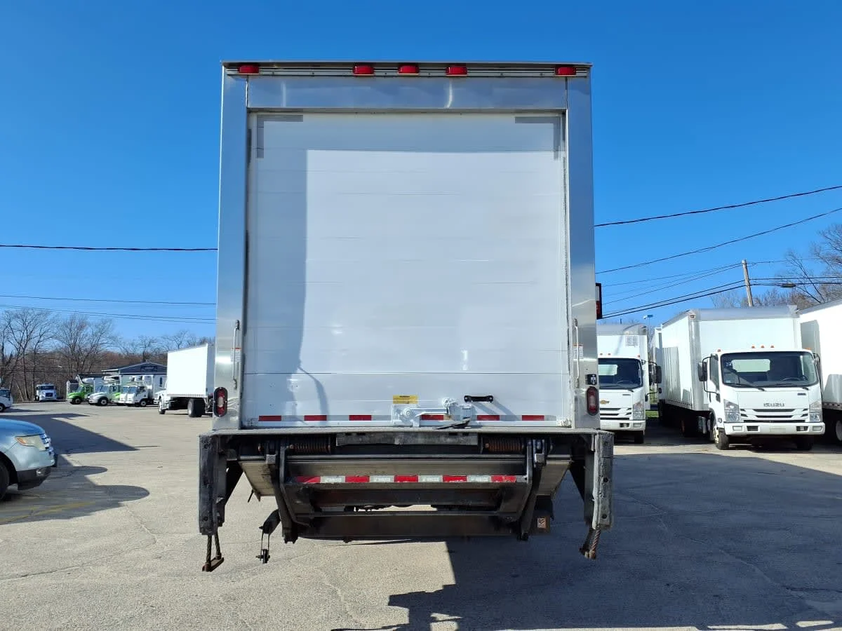 2019 International 4300 in Warwick, RI — photo 5
