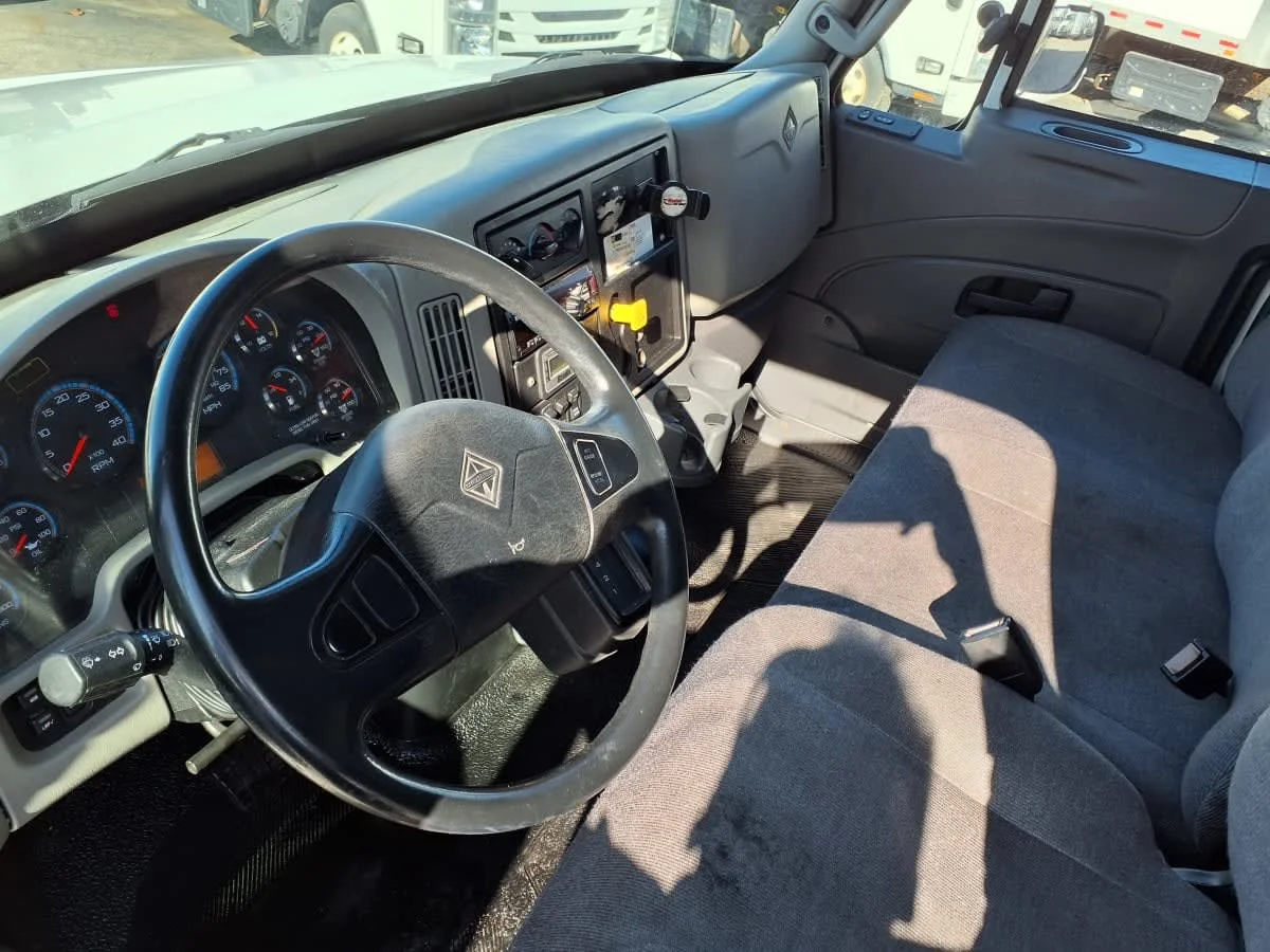 2019 International 4300 in Warwick, RI — photo 8