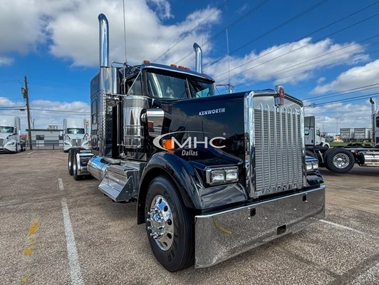 2027 Kenworth W900 in Dallas, TX