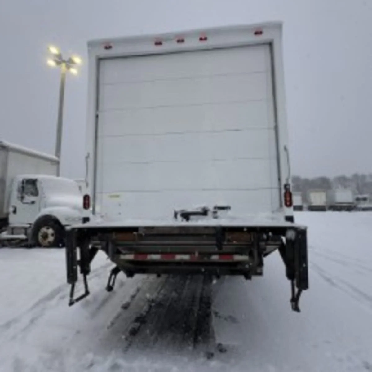 2018 Freightliner M2 106 in Syracuse, NY — photo 5