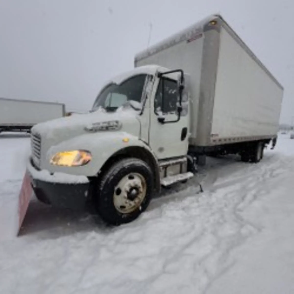 2018 Freightliner M2 106 in Syracuse, NY — photo 3