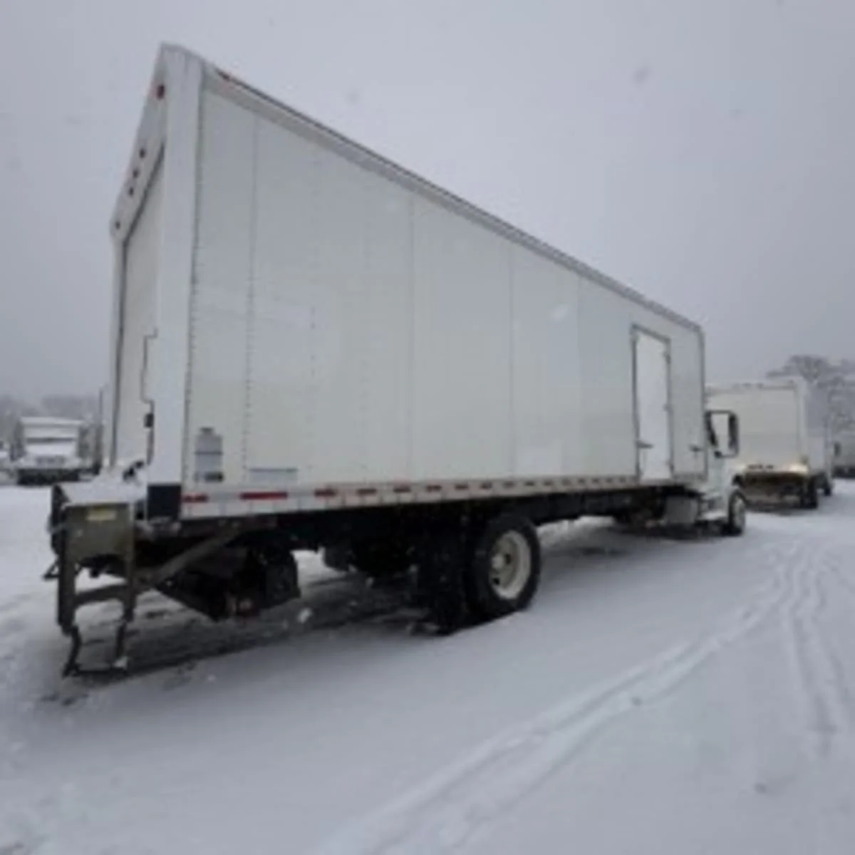 2018 Freightliner M2 106 in Syracuse, NY — photo 4