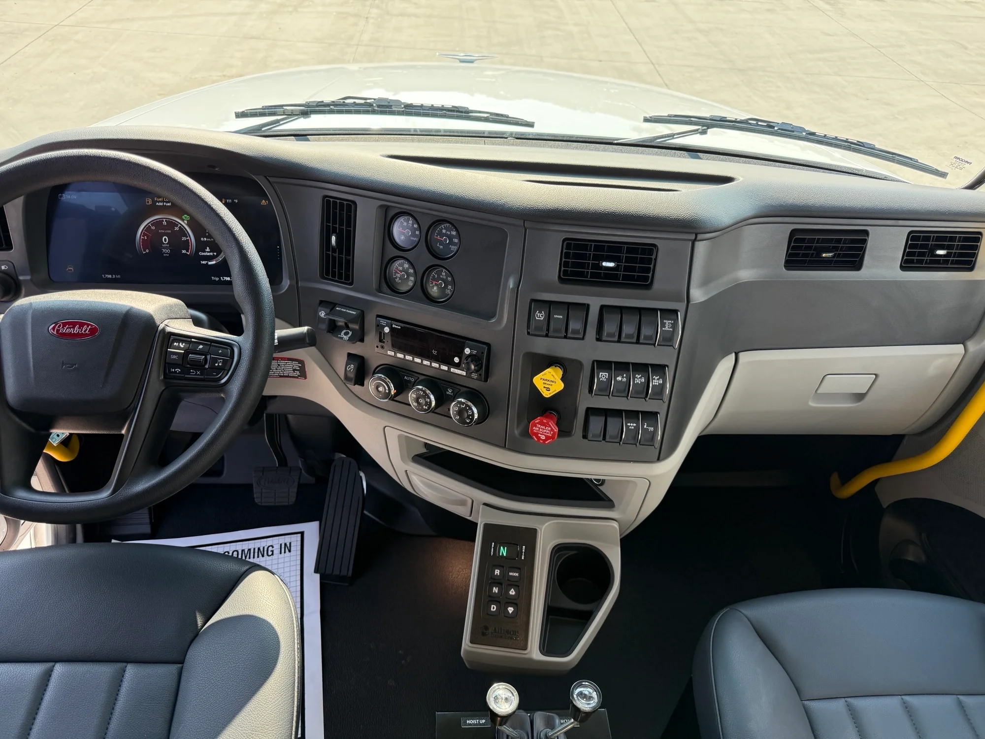 2025 Peterbilt 567 in Lowell, AR — photo 14