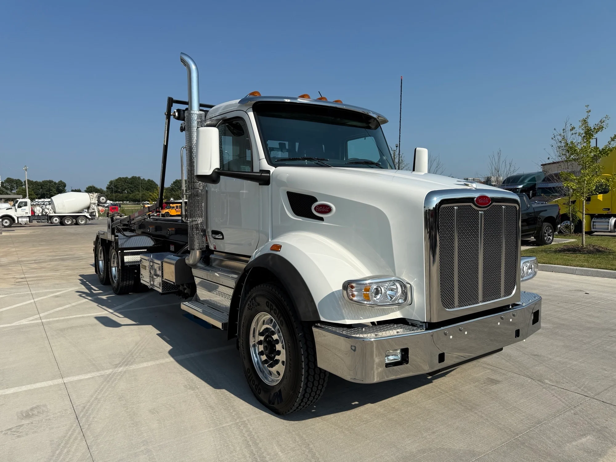 2025 Peterbilt 567 in Lowell, AR — photo 7