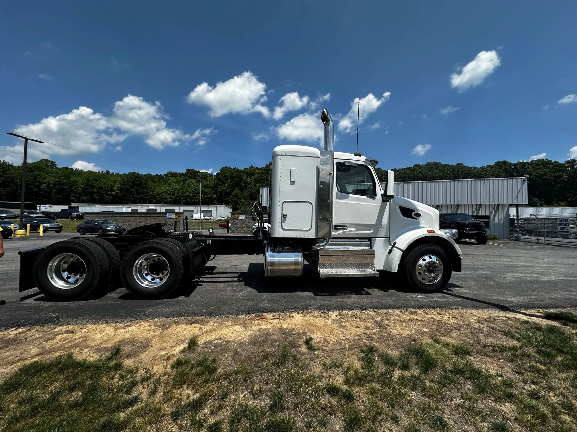 2027 Peterbilt 567 in Butler, PA — photo 11