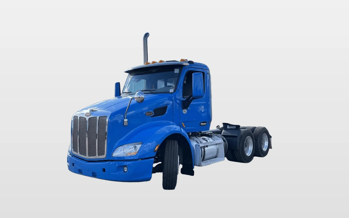 2021 Peterbilt 579 - image 1