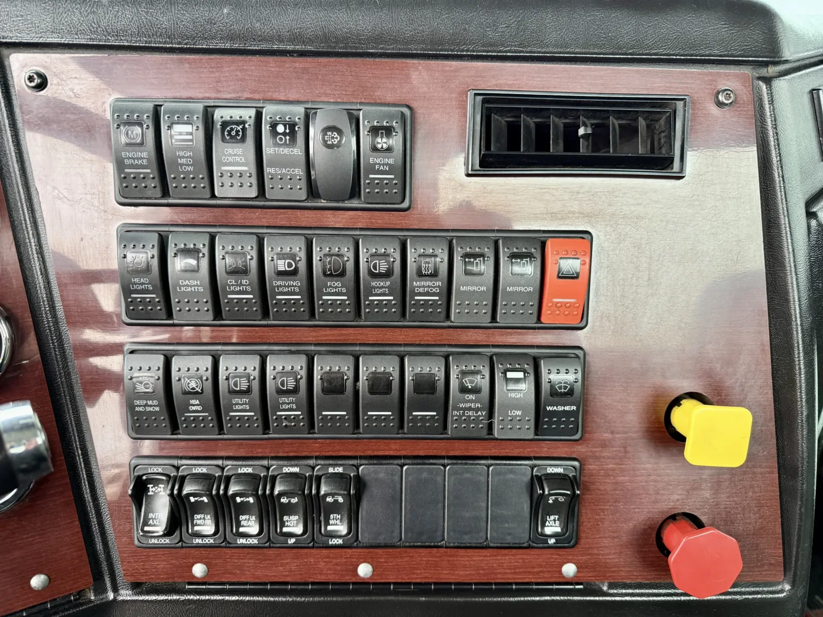 2021 Western Star 4900 - image 17