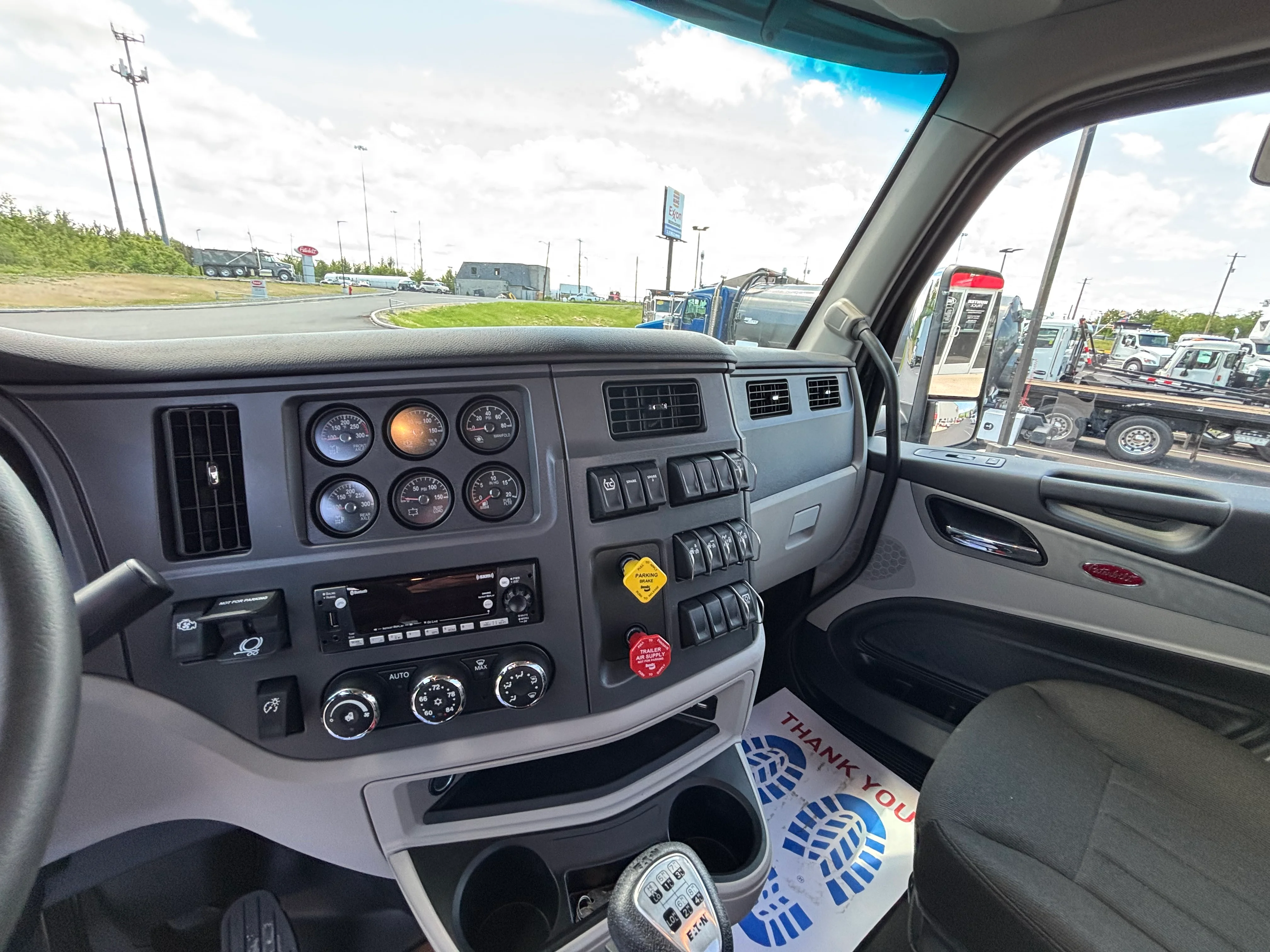 2027 Peterbilt 567 in Scranton, PA — photo 10