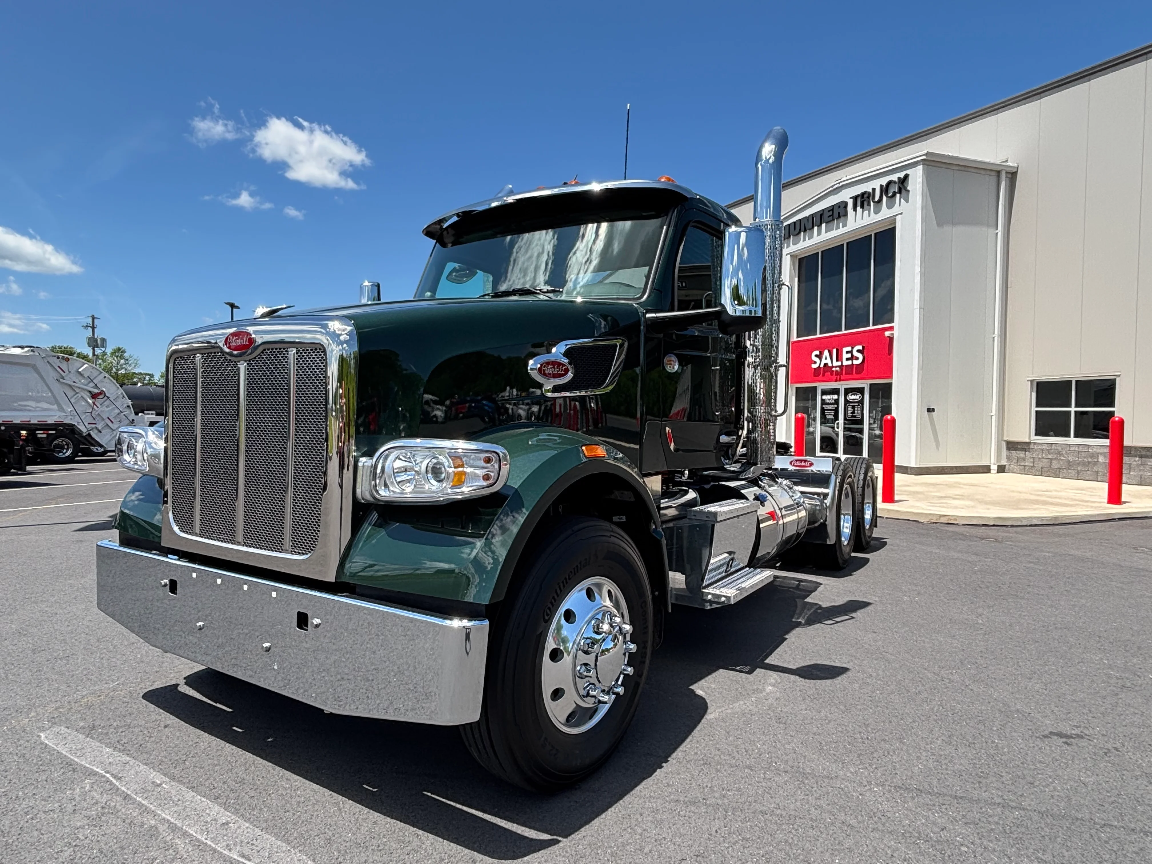 2027 Peterbilt 567