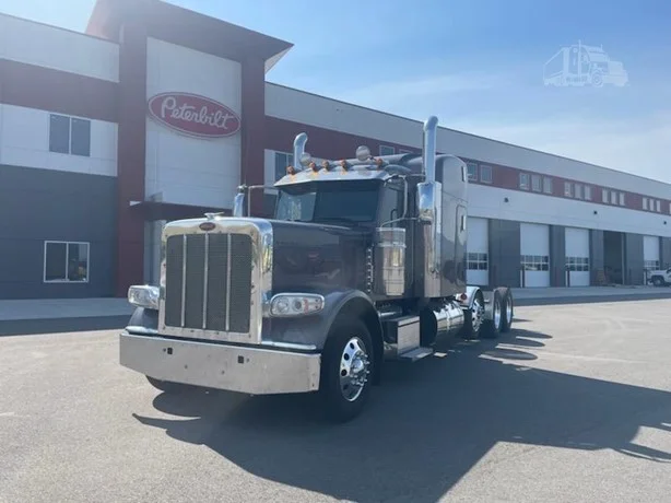 2022 Peterbilt 389 in Missoula, MT — photo 7