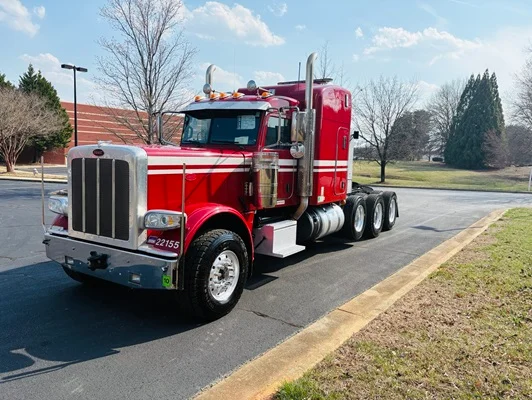 2021 Peterbilt 389 in Greensboro, NC