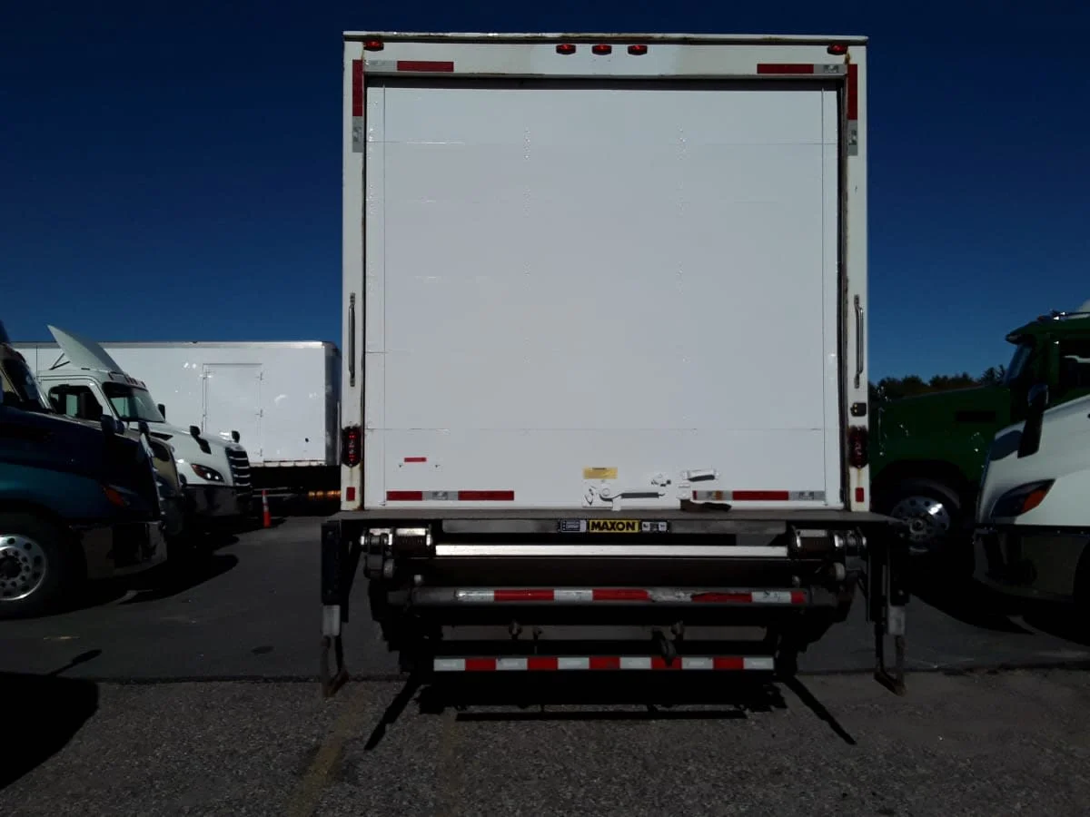 2019 Freightliner M2 106 - image 5