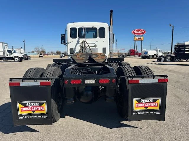 2020 Peterbilt 567 - image 10