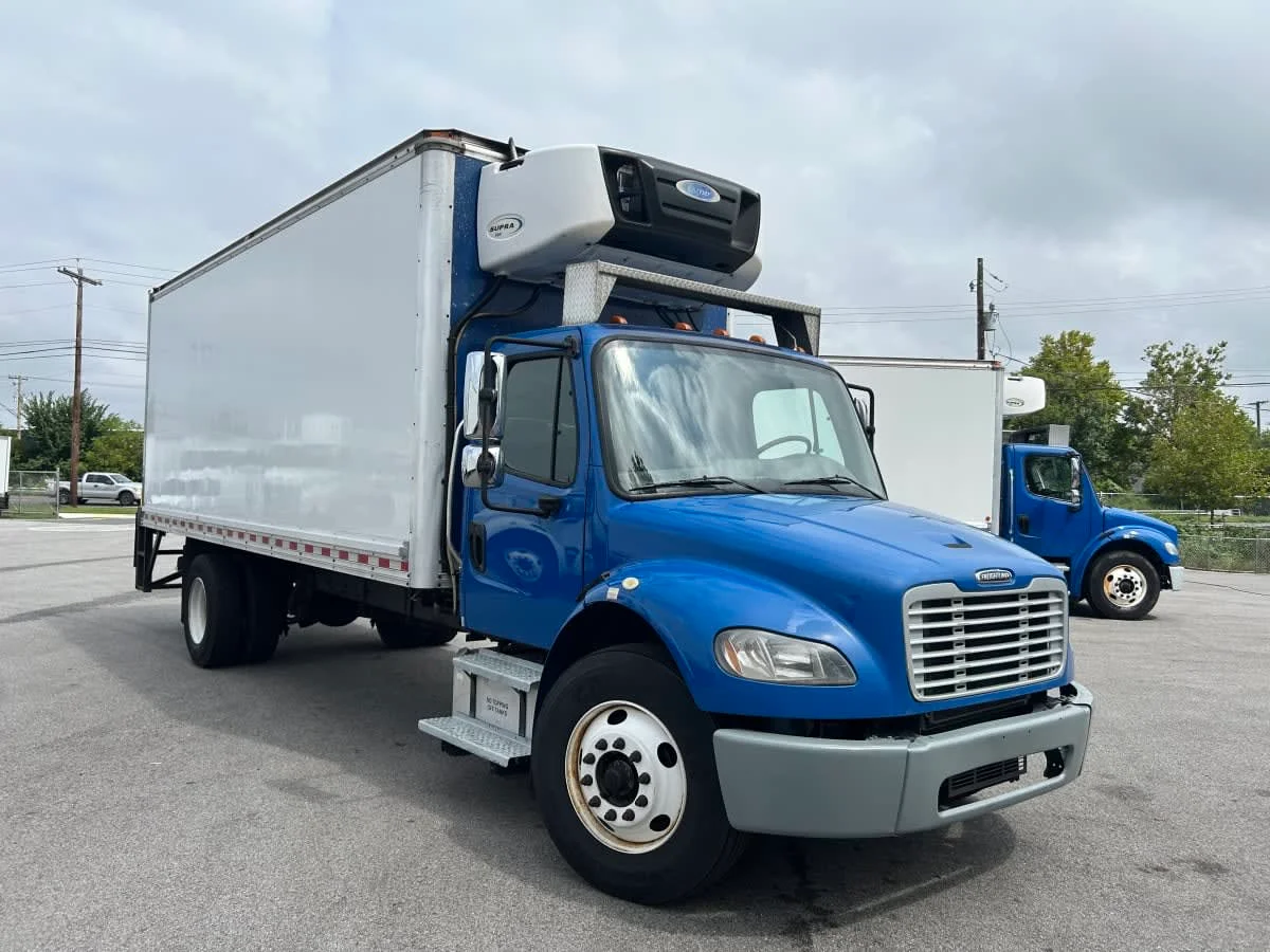 2018 Freightliner M2 106 in Beltsville, MD — photo 3