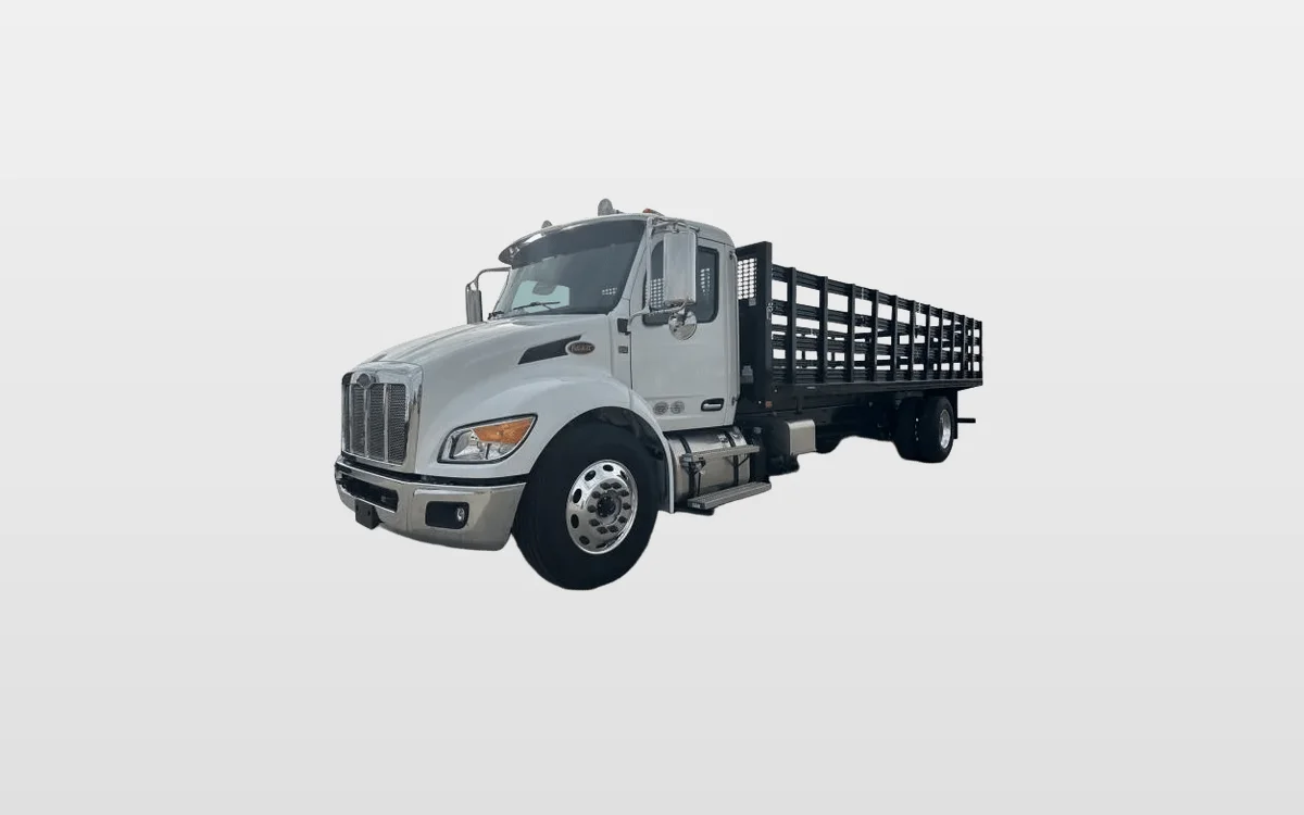 2025 Peterbilt 536 - image 1