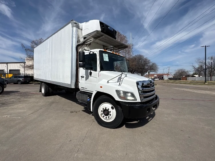 2019 Hino 268 in Garland, TX