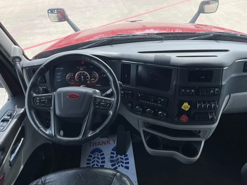 2023 Peterbilt 579 - image 12