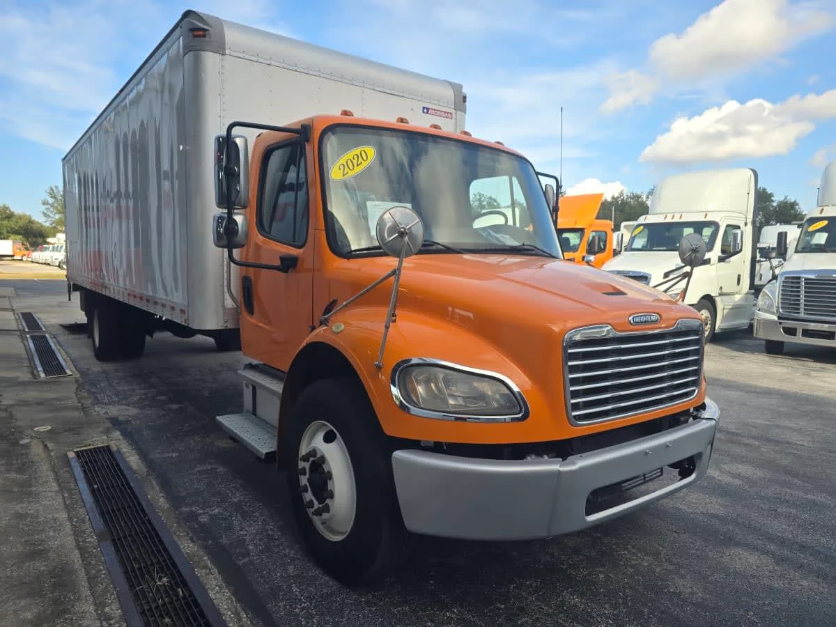 2020 Freightliner M2 106 in Tampa, FL