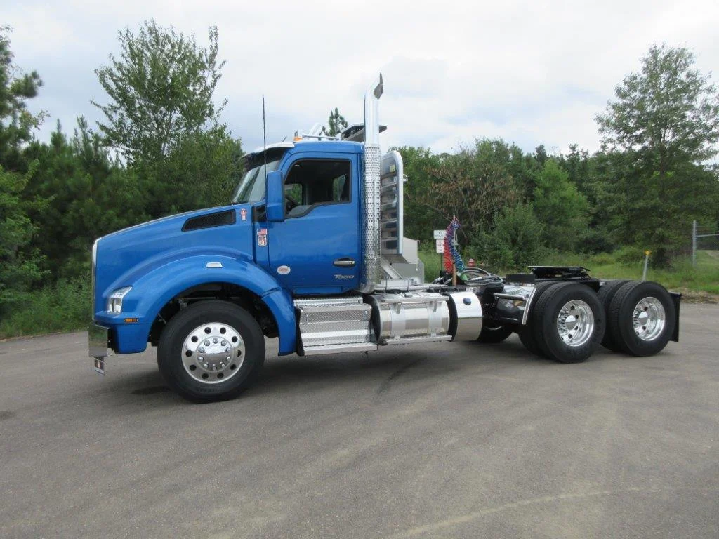 2027 Kenworth in Jackson, MS — photo 4