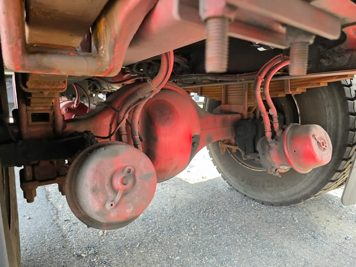 2017 Freightliner M2 106 - image 11