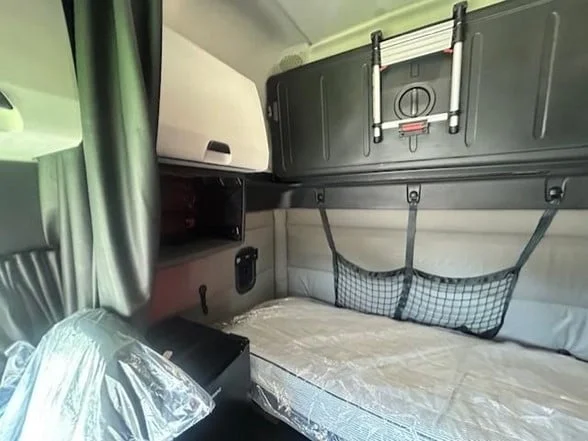 2022 FREIGHTLINER Cascadia 126 - image 28