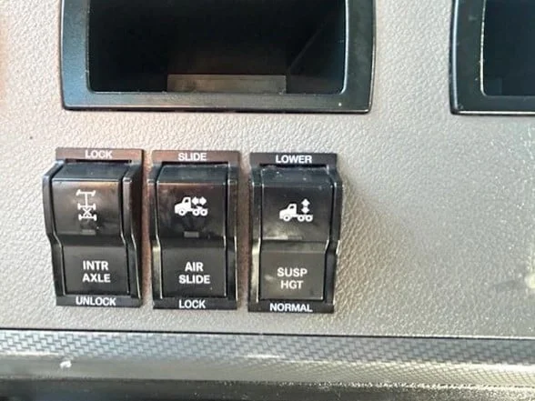 2022 FREIGHTLINER Cascadia 126 - image 21