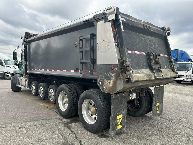 2022 Western Star 49X - image 4