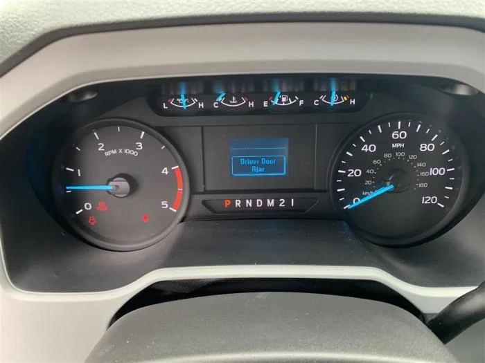 2027 Ford F-650 — photo 20