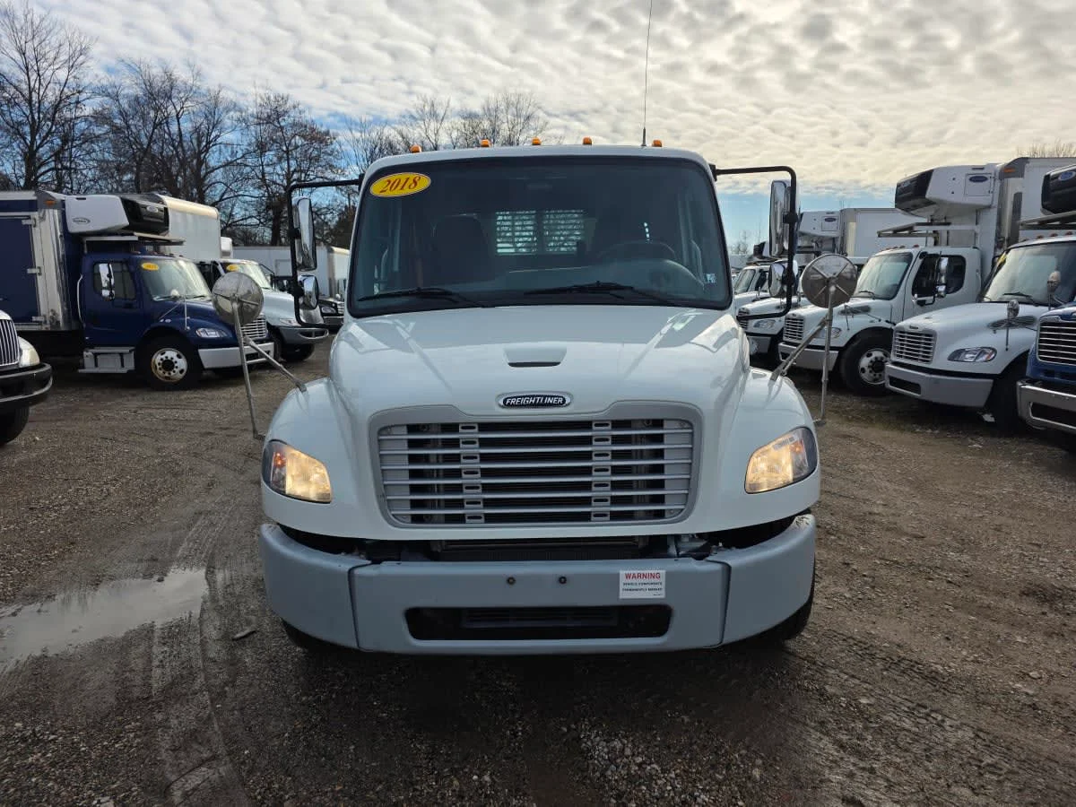 2018 Freightliner M2 106 in Bensalem, PA — photo 2