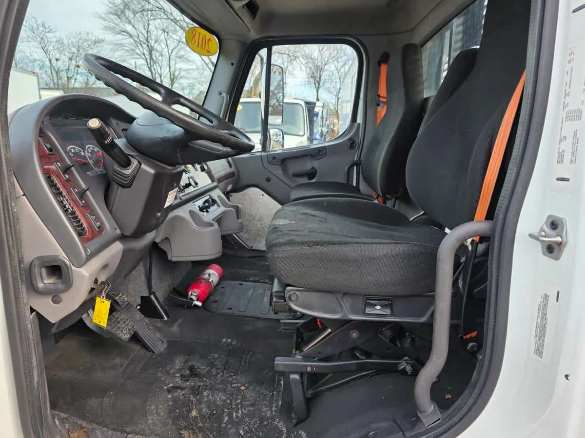 2018 Freightliner M2 106 in Bensalem, PA — photo 7
