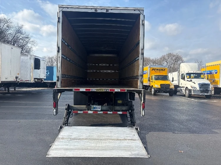 2020 International MV in Burlington, NJ — photo 9