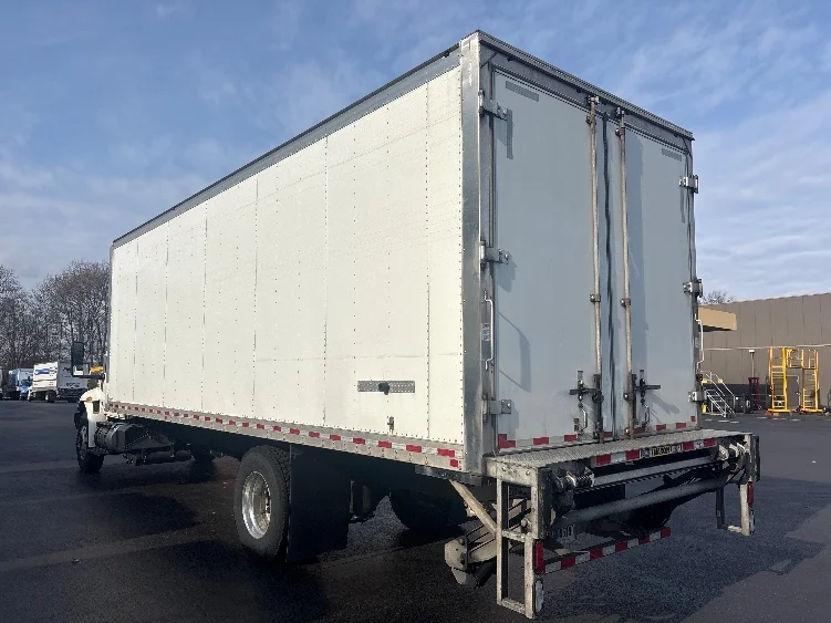 2020 International MV in Burlington, NJ — photo 6