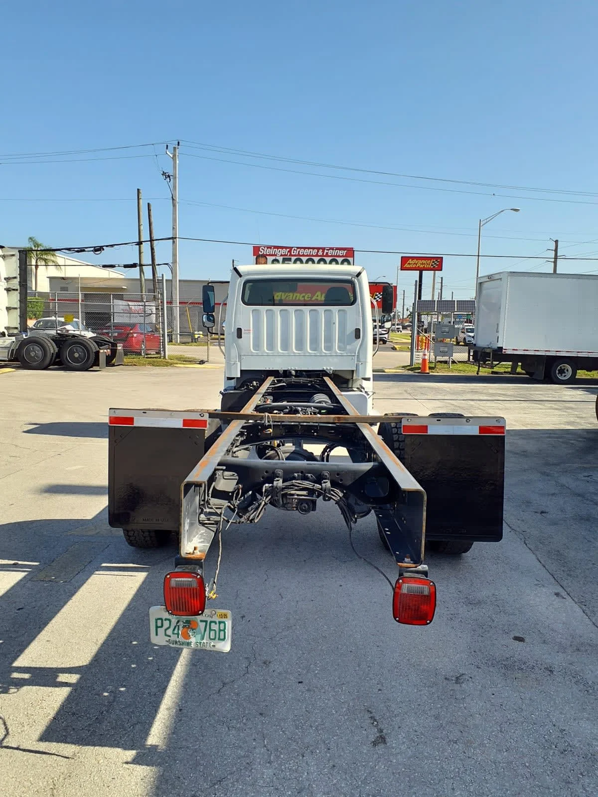 2019 Freightliner M2 106 in Miami, FL — photo 5
