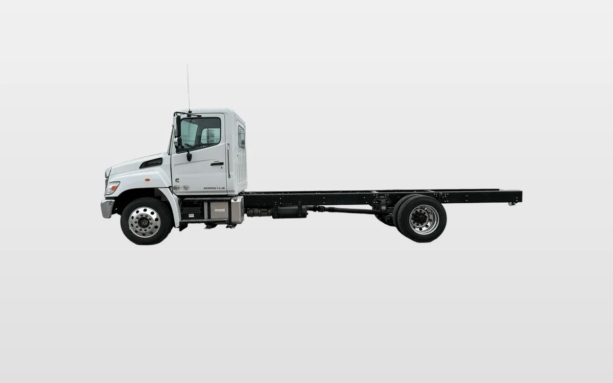 2026 Hino L6 - image 1