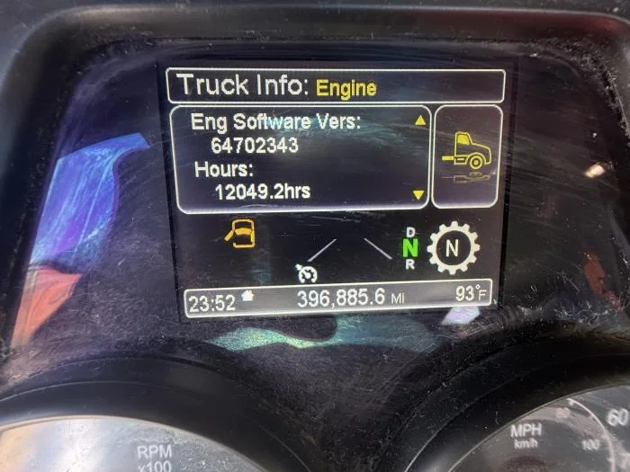 2021 Peterbilt 579 in Tucson, AZ — photo 14