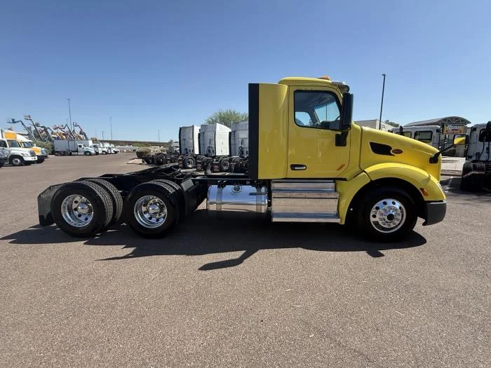 2021 Peterbilt 579 in Tucson, AZ — photo 7