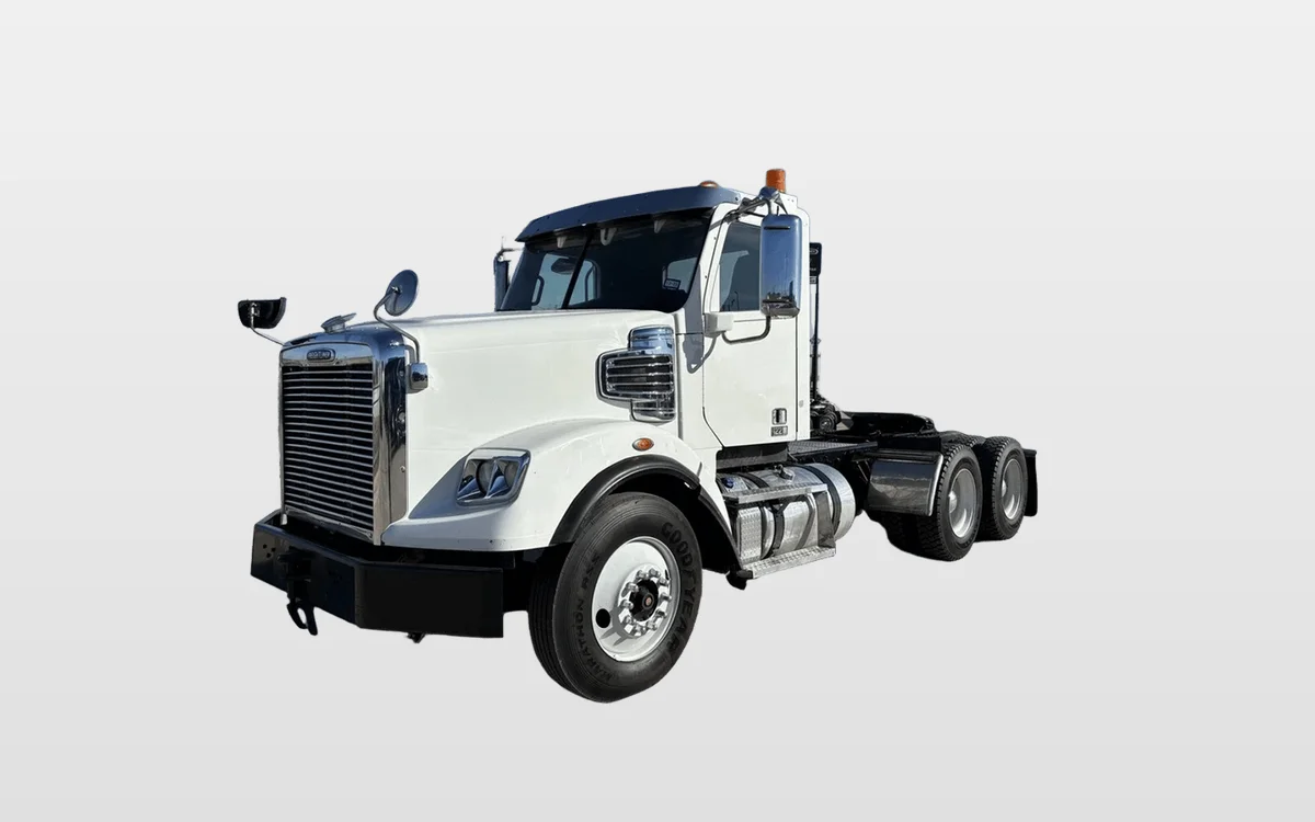 2021 Freightliner 122SD - image 1