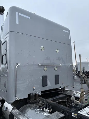 2022 Kenworth T880 - image 16