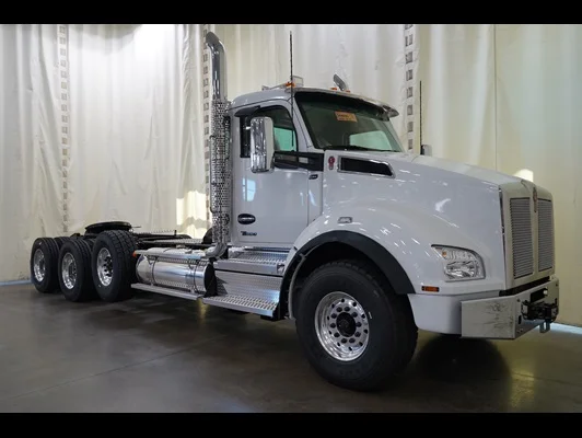 2027 Kenworth T880 in Denver, CO
