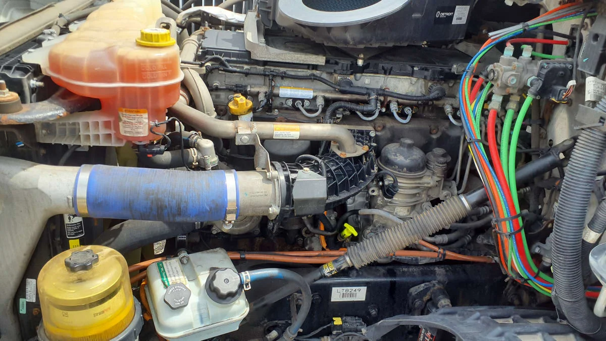2020 Freightliner Cascadia in Oak Creek, WI — photo 9