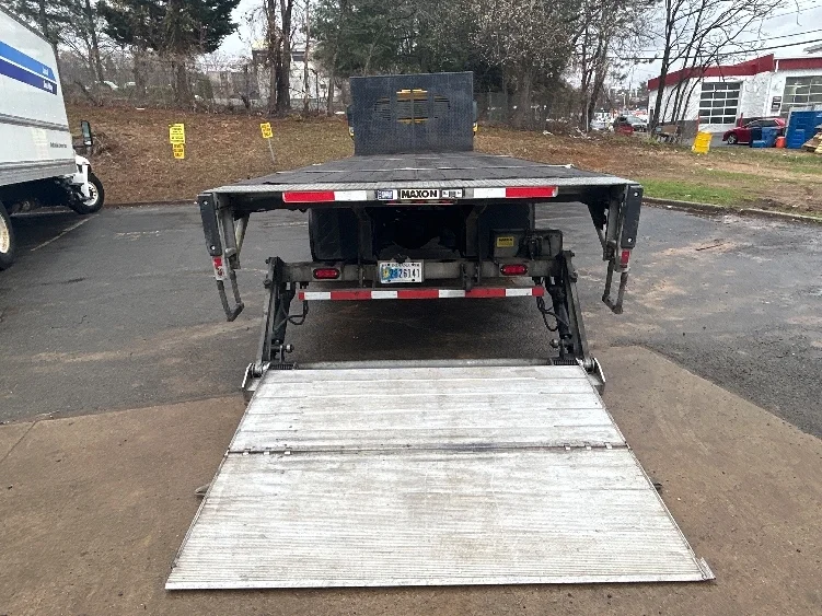 2020 Freightliner M2 106 in Oakwood Village, OH — photo 9