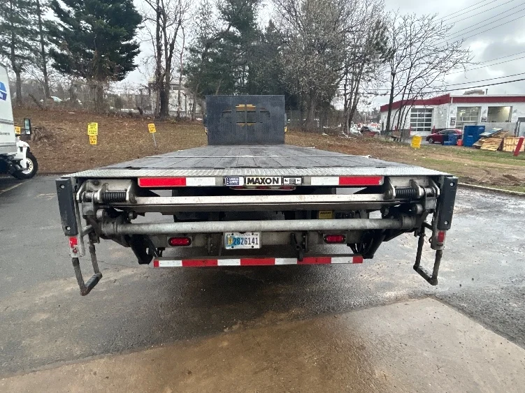 2020 Freightliner M2 106 - image 7