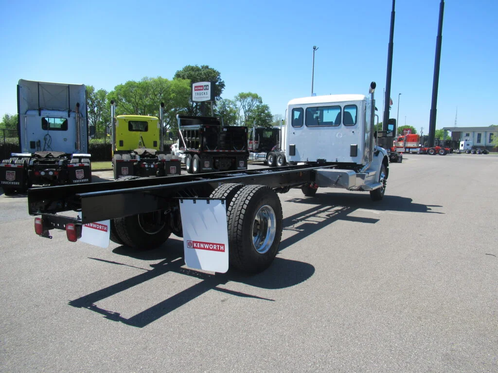 2027 Kenworth in Birmingham, AL — photo 9