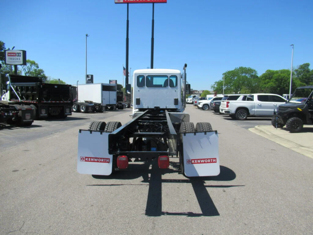2027 Kenworth in Birmingham, AL — photo 10