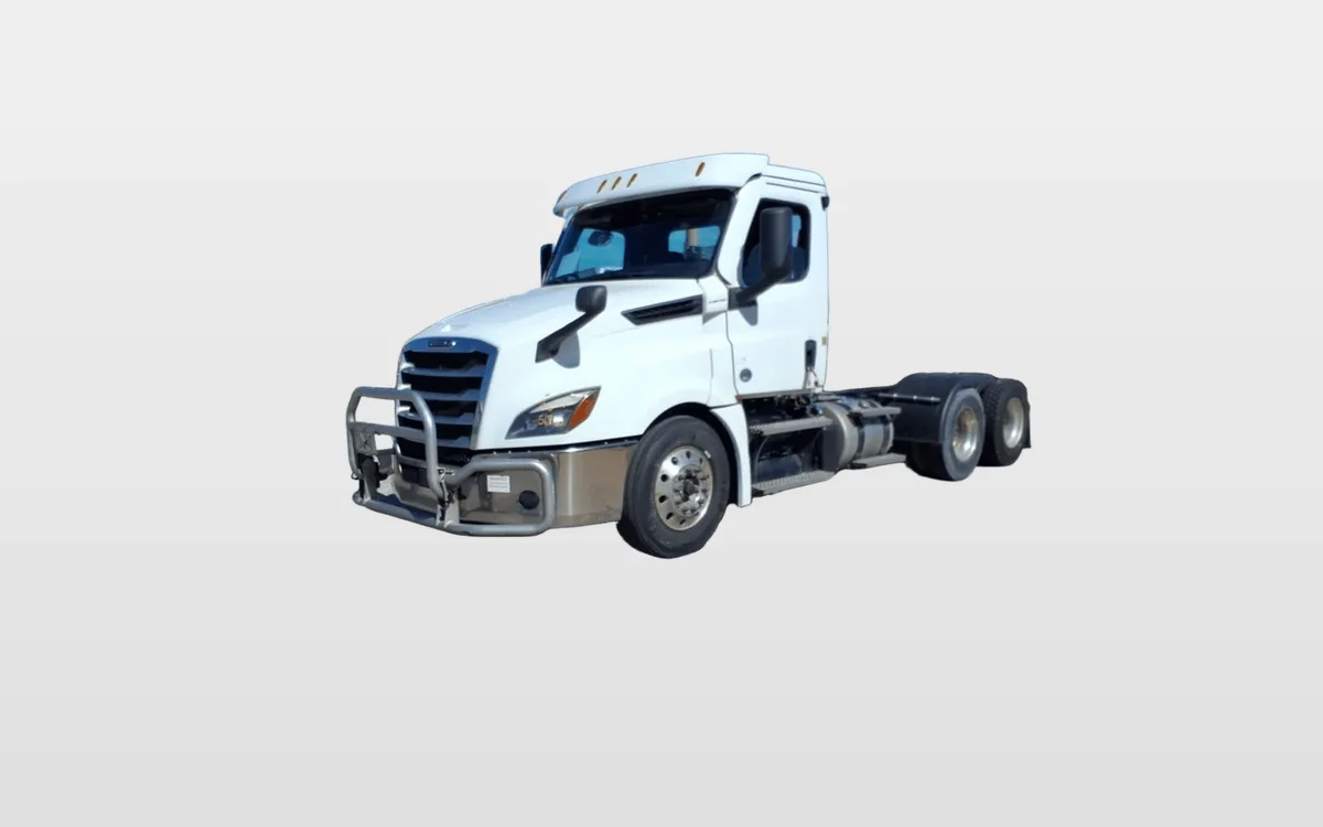 2022 Freightliner Cascadia - image 1