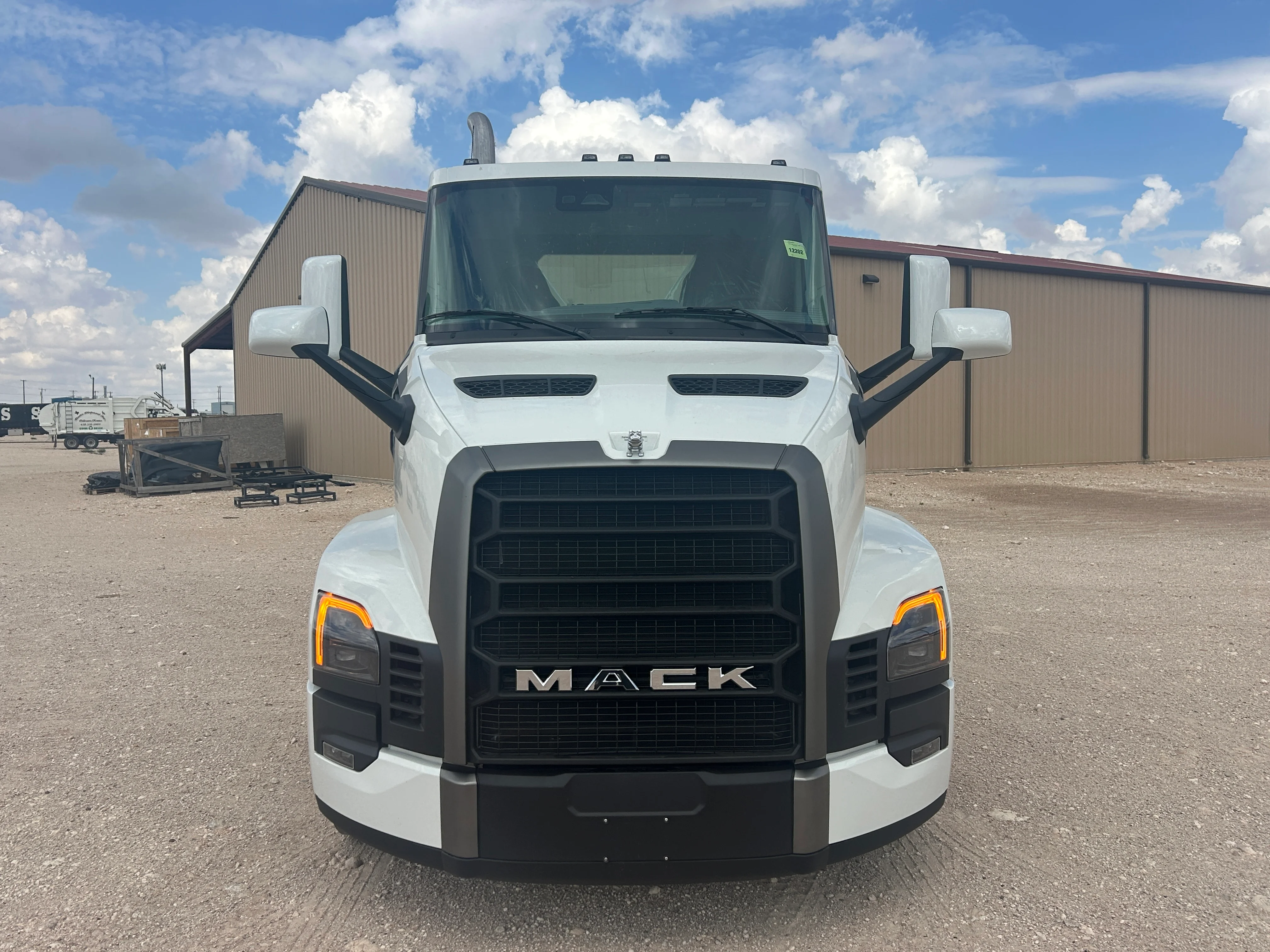 2026 Mack Pinnacle in Odessa, TX — photo 2