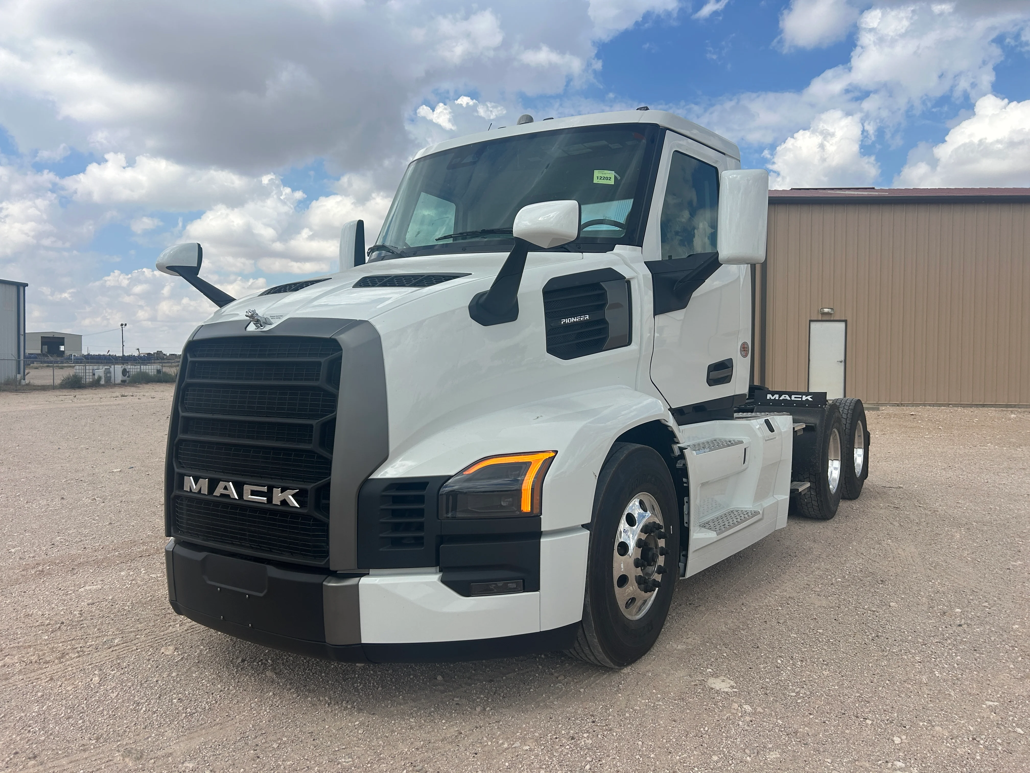 2026 Mack Pinnacle in Odessa, TX