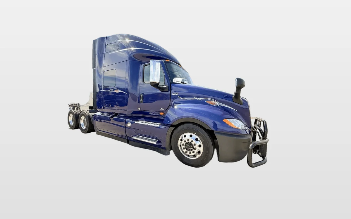 2024 International LT in Springfield, MO